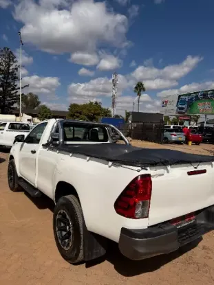 Picture of Toyota Hilux 2021