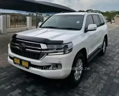 Picture of Toyota Land Cruiser 2020
