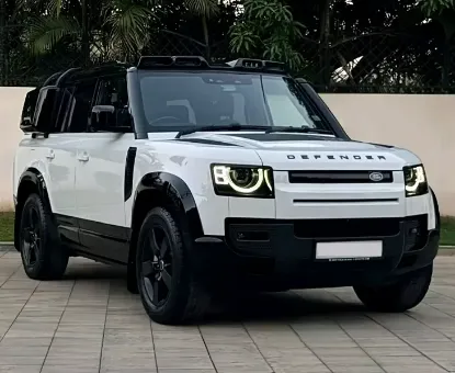 Picture of Land Rover Defender 2025