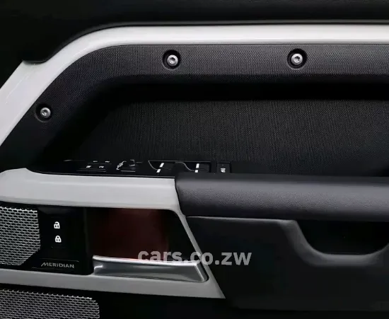 Picture of Land Rover Defender 2025