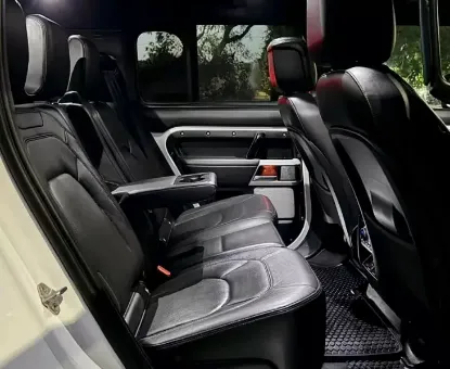 Picture of Land Rover Defender 2025