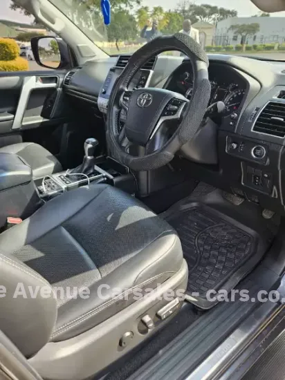 Picture of Toyota Prado VXL 2023