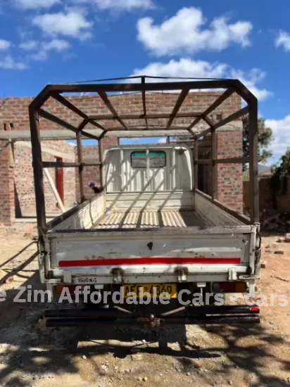 Picture of Toyota Dyna 1995