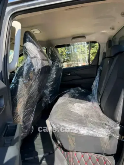 Picture of Toyota Hilux 2026