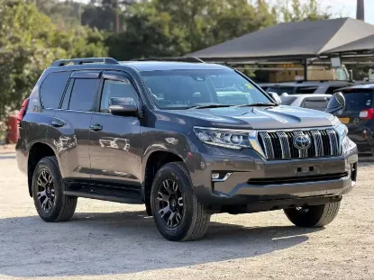 Picture of Toyota Prado 2020