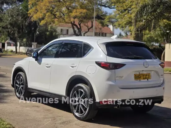 Picture of Mazda CX-5 2017