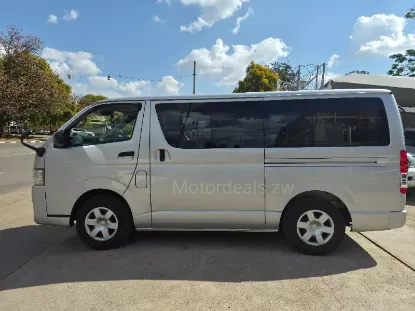 Picture of Toyota Hiace 2018