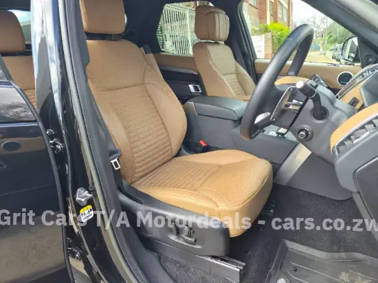 Picture of Land Rover Discovery 2023