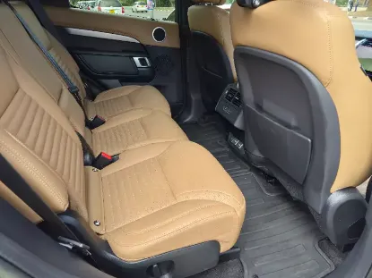 Picture of Land Rover Discovery 2023