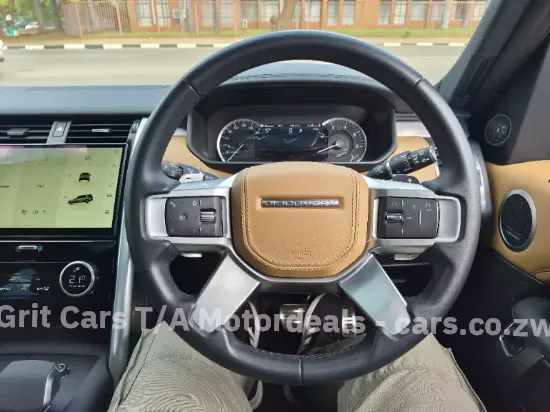 Picture of Land Rover Discovery 2023