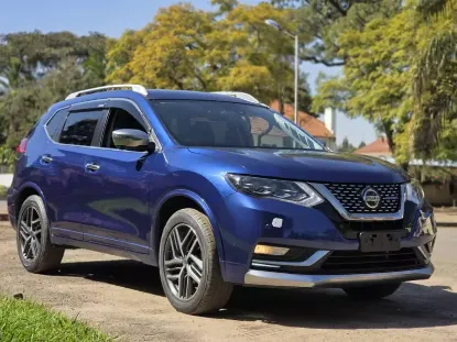 Picture of Nissan X-Trail 2020