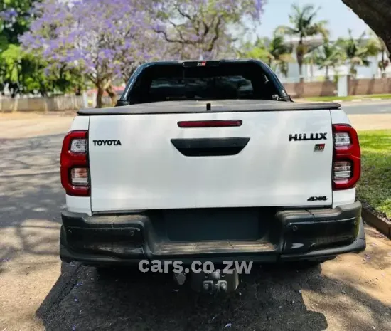 Picture of Toyota Hilux 2024