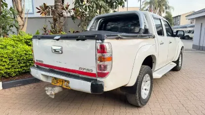Picture of Mazda BT-50 2010