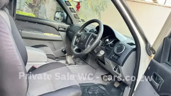 Picture of Mazda BT-50 2010