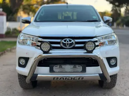 Picture of Toyota Hilux 2017