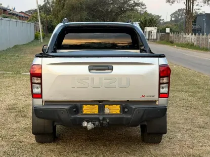 Picture of Isuzu KB250 2018