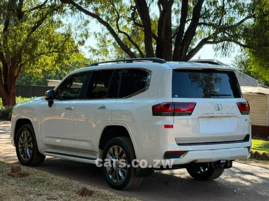 Picture of Toyota Land Cruiser 2024
