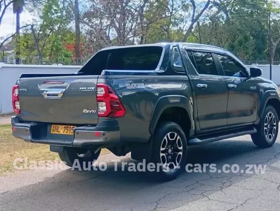 Picture of Toyota Hilux 2022