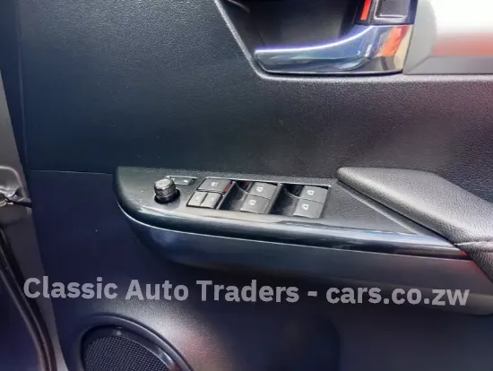 Picture of Toyota Hilux 2022