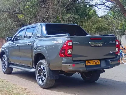Picture of Toyota Hilux 2022
