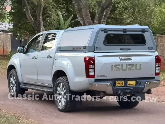 Picture of Isuzu KB300 2018