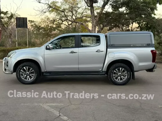 Picture of Isuzu KB300 2018