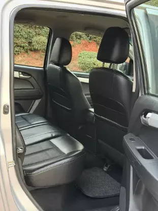 Picture of Isuzu KB300 2018