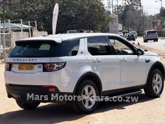 Picture of Land Rover Discovery 2013