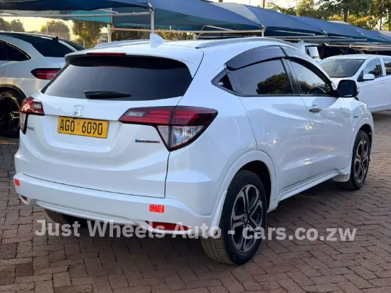 Picture of Honda Vezel 2015