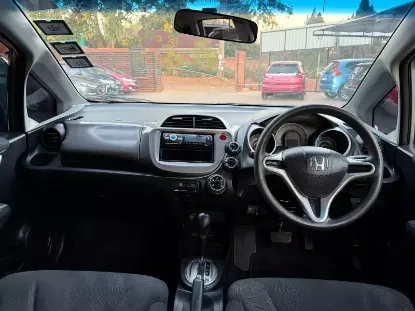 Picture of Honda Fit 2010