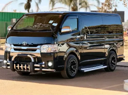 Picture of Toyota Hiace 2017