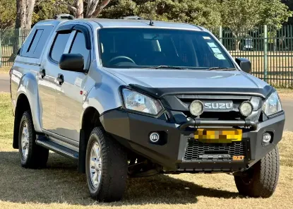 Picture of Isuzu KB250 2018