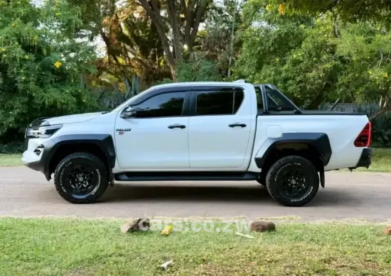Picture of Toyota Hilux 2024