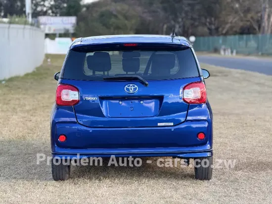 Picture of Toyota Passo 2017