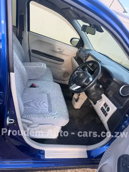 Picture of Toyota Passo 2017