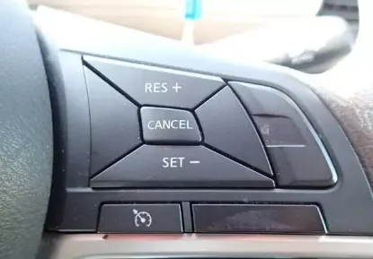 Picture of Nissan Serena 2017
