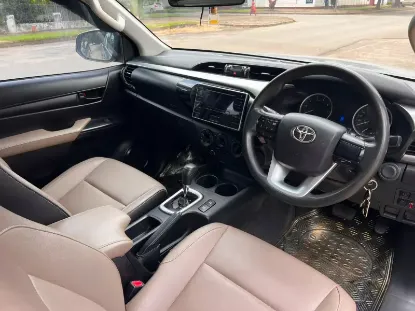 Picture of Toyota Hilux 2016