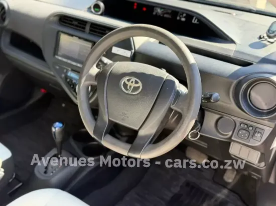 Picture of Toyota Aqua 2017