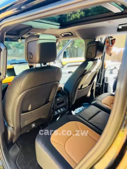 Picture of Land Rover Defender 2024