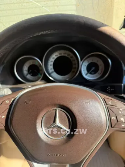 Picture of Mercedes Benz E-Class 2013