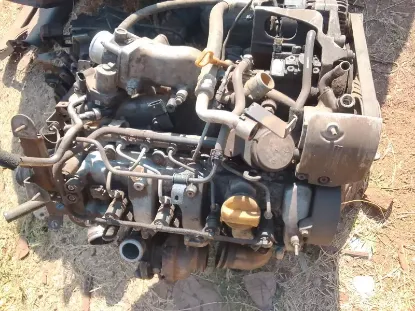 Picture of Captiva diesel engine and gearbox.