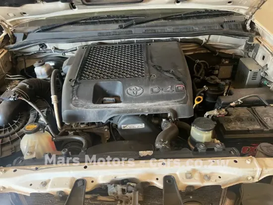 Picture of Toyota Fortuner 2015