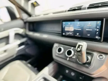 Picture of Land Rover Defender 2021