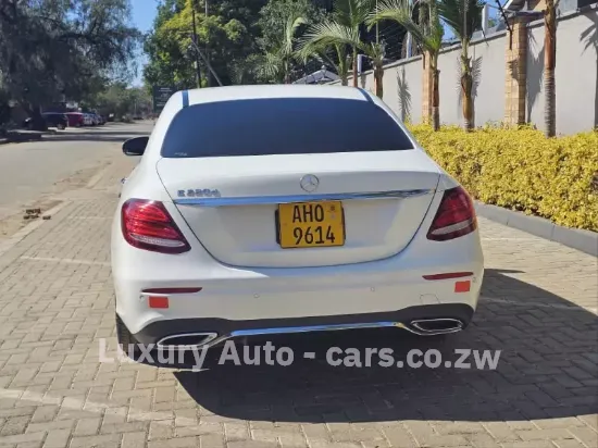 Picture of Mercedes Benz E Class 2017