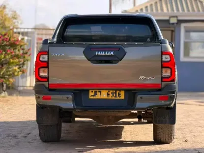 Picture of Toyota Hilux 2022