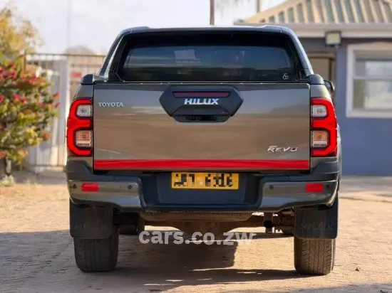 Picture of Toyota Hilux 2022