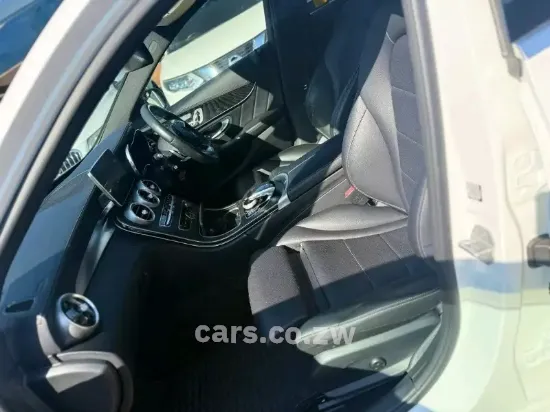 Picture of Mercedes Benz C-Class 2017