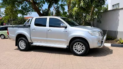 Picture of Toyota Hilux 2013