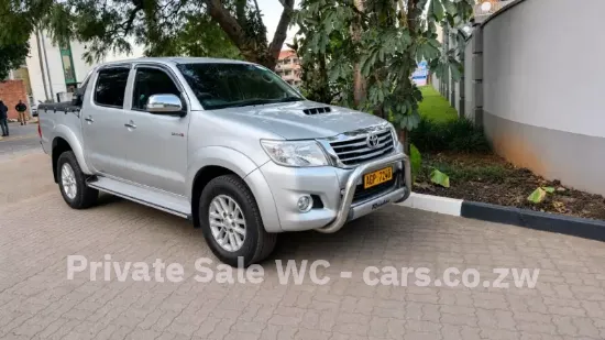 Picture of Toyota Hilux 2013