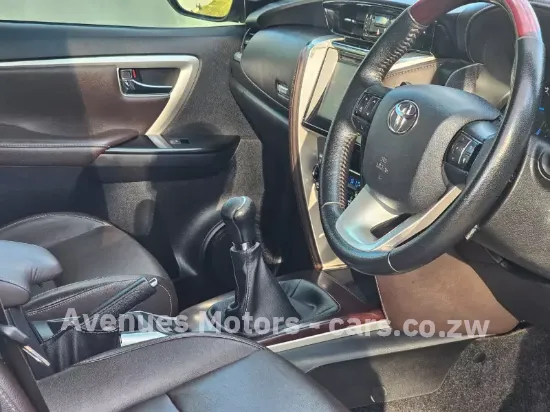 Picture of Toyota Fortuner 2017